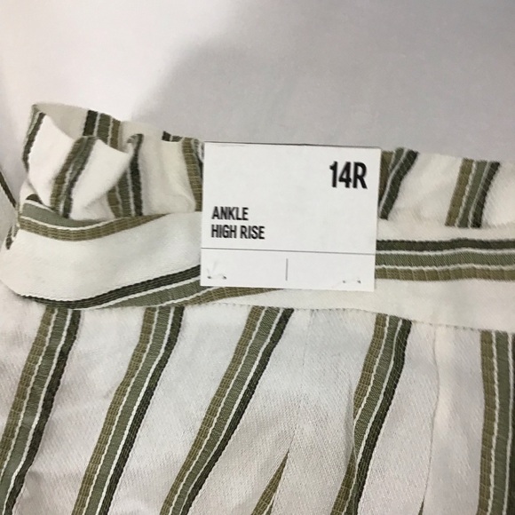 Express NWT Paperbag Waist Striped Ankle Pants High Rise Ivory Green 14R - Picture 13 of 13